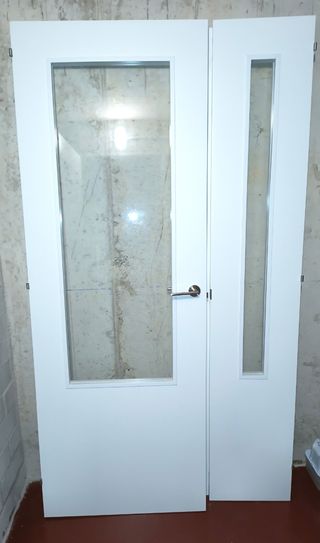 Puerta Madera Lacada Blanca con Cristal