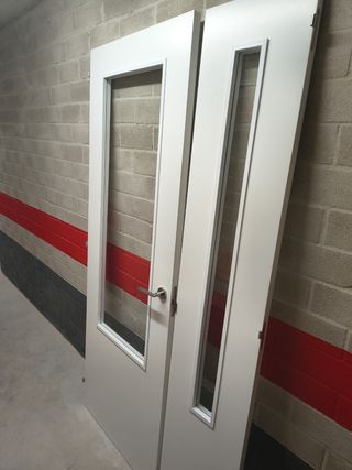 Puerta Madera Lacada Blanca con Cristal