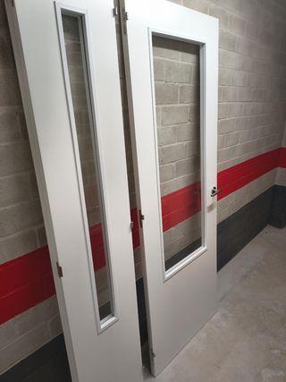 Puerta Madera Lacada Blanca con Cristal