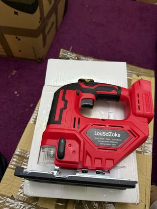 Caladora Eléctrica Lithium LouSdZoke