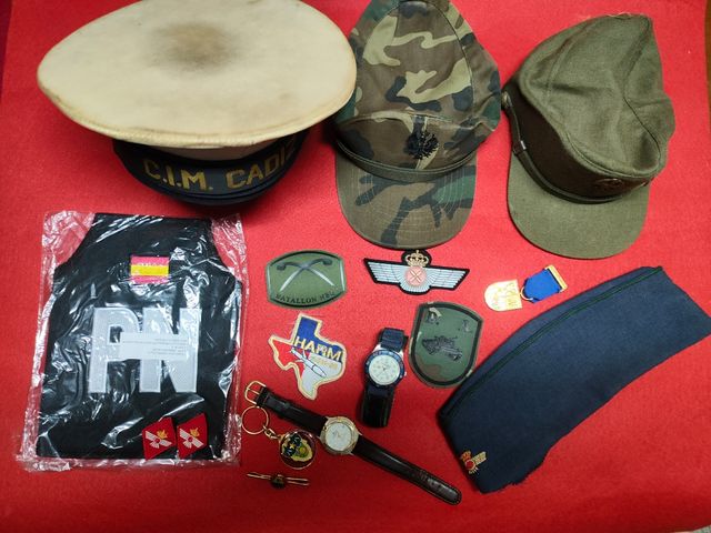 Lote militar variado 15 artículos