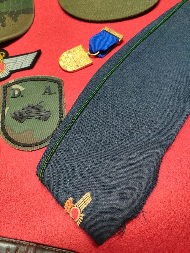 Lote militar variado 15 artículos