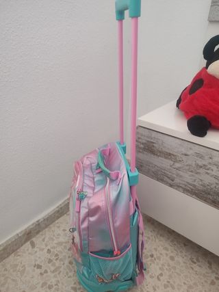 Mochila Totto con carrito y estuche unicornio