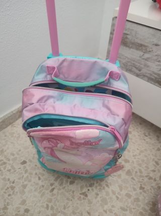 Mochila Totto con carrito y estuche unicornio