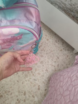 Mochila Totto con carrito y estuche unicornio