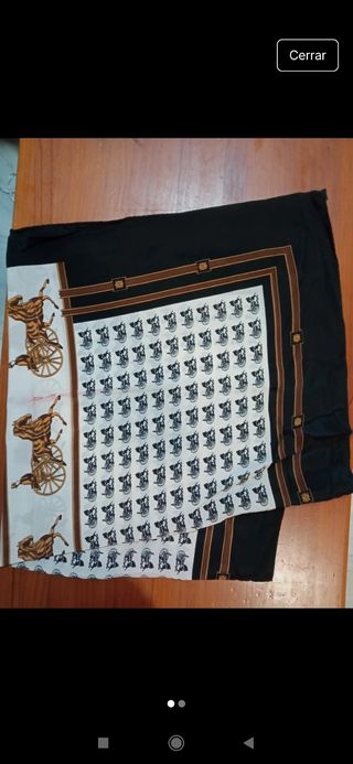 Foulard carré  estampado caballos y carrozas vinta