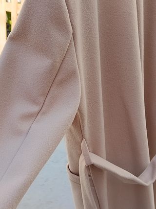 Aprovecha!!! Abrigo largo beige claro, sólo