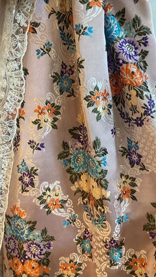 Traje de Fallera lila claro violeta