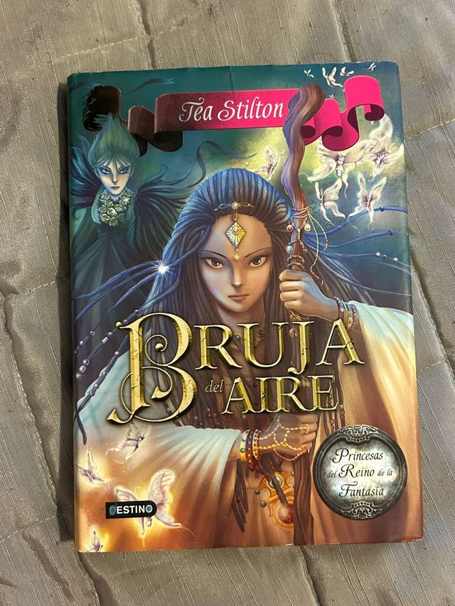 Bruja del Aire: Princesas del Reino de la Fantasía