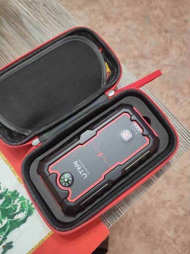 Arrancador de Coche UTRAI