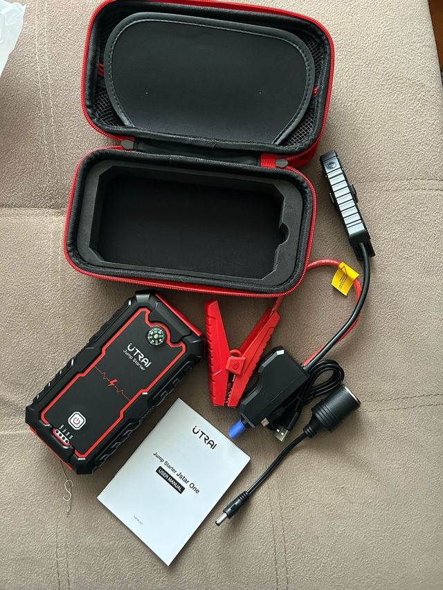 Arrancador de Coche UTRAI