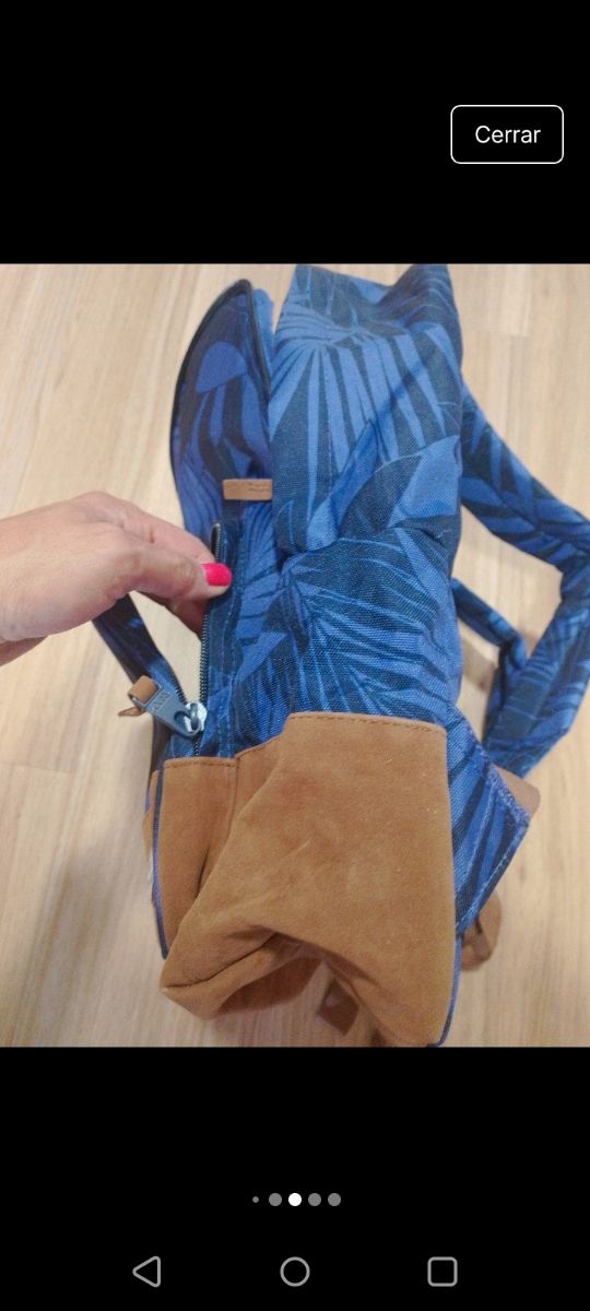 Mochila Roxy Azul, marrón y miradita