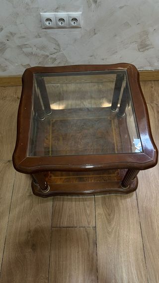 Mesa auxiliar cuadrada madera y cristal