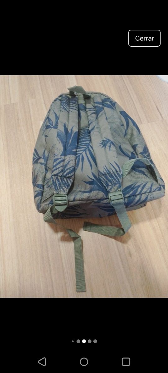 Mochila Roxy Verde y Multicolor