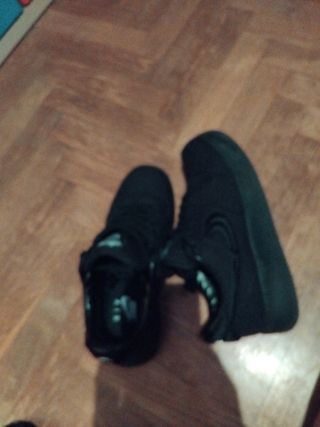 Nike Air Force 1 x Stussy Negro