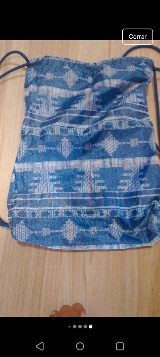 Bolsa Roxy con estampado étnico