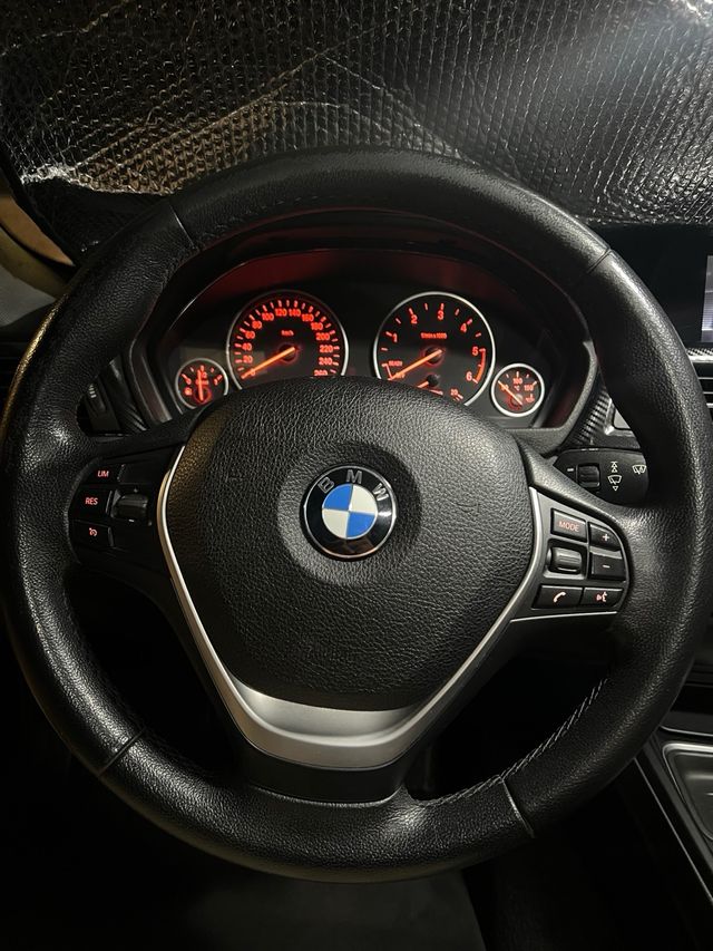 Volante BMW F30 Original