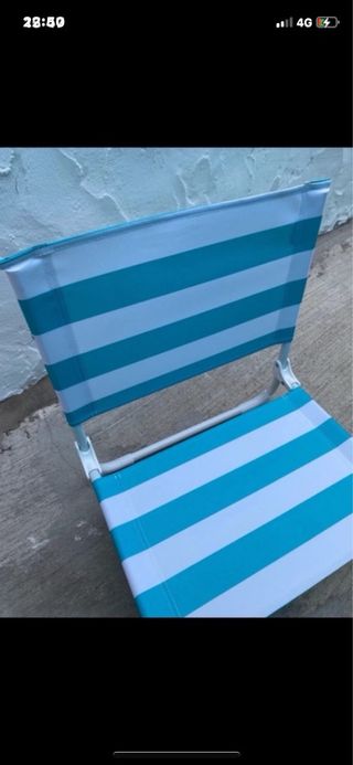 Silla de Playa Azul y Blanca sin estrenar