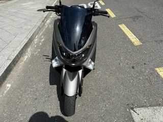 Yamaha NMAX 125cc Gris Oscuro del 2021