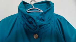 Trench impermeable corto *Nuevo