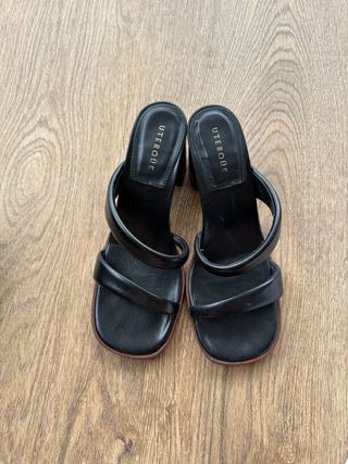 Sandalias Uterqüe Negras Talla 36