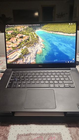 Computer portatile Dell XPS i9 9980HK 32 GB RAM SSD da 2 TB. 4k