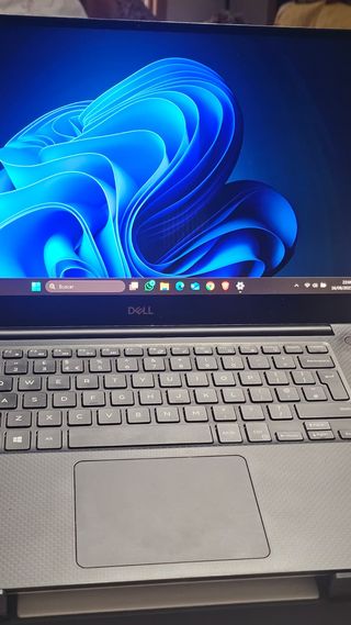 Computer portatile Dell XPS i9 9980HK 32 GB RAM SSD da 2 TB. 4k