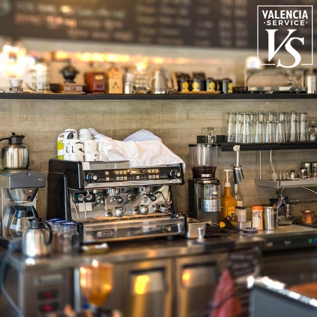 0754 – BAR CAFETERÍA RESTAURANTE EN SILLA (POLÍGON