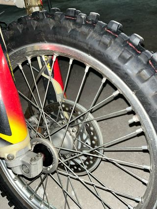 Honda CRF 250R 2006 Matriculada (SIN ITV ACTUALM.)