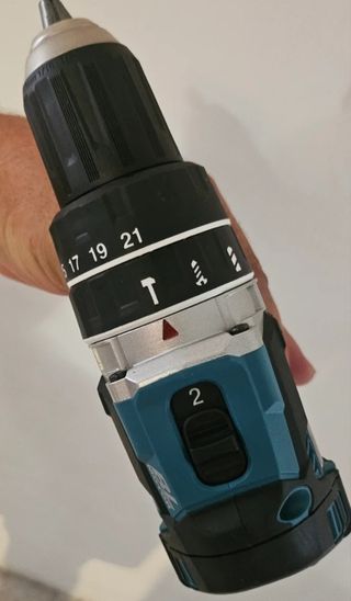 Taladro Percutor Makita Brushless 18V