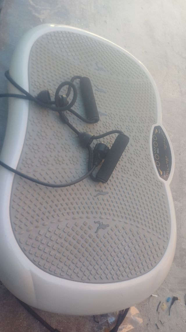 Pedana vibrante con elastici 
