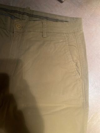 Pantalón corto de loneta beige
