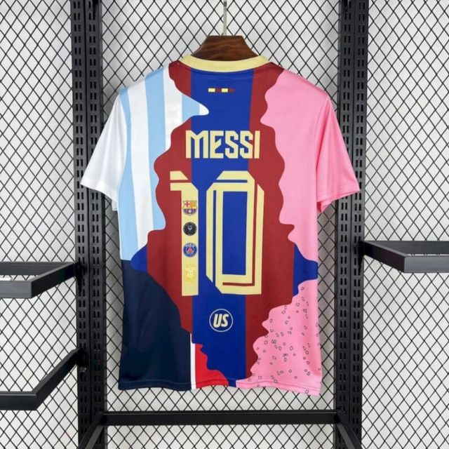 Camiseta homenaje Messi multicolor