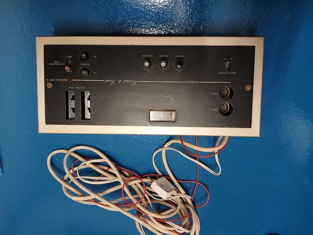 Amplificador Hilo Musical SONELCO Beige/Negro