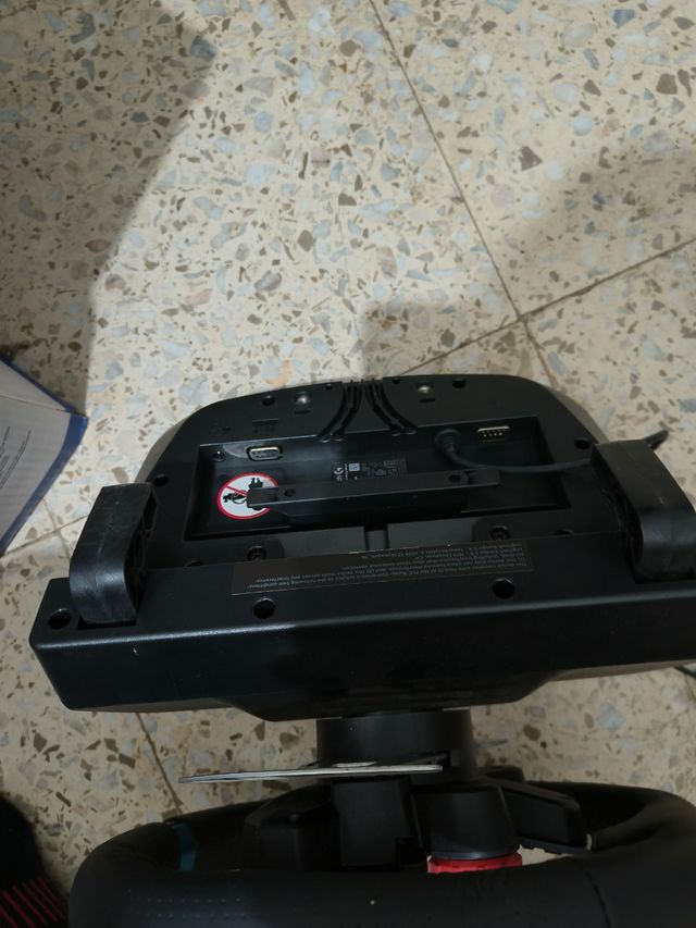 Volante Logitech G29 PS4