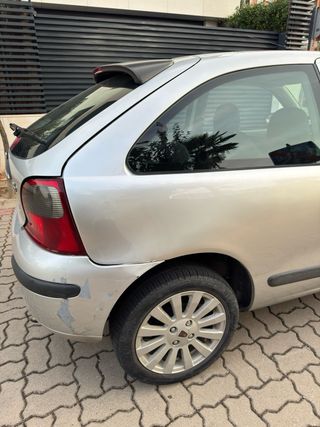 Rover 25 Coupe Gris 2003