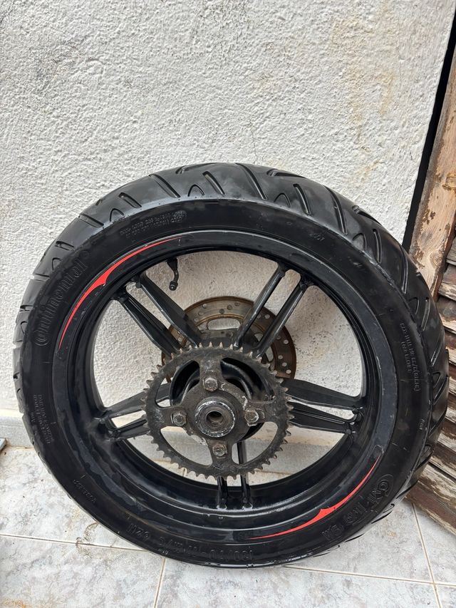 Llanta y Neumático Continental 130/70-17