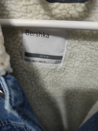 Cazadora vaquera Bershka forrada