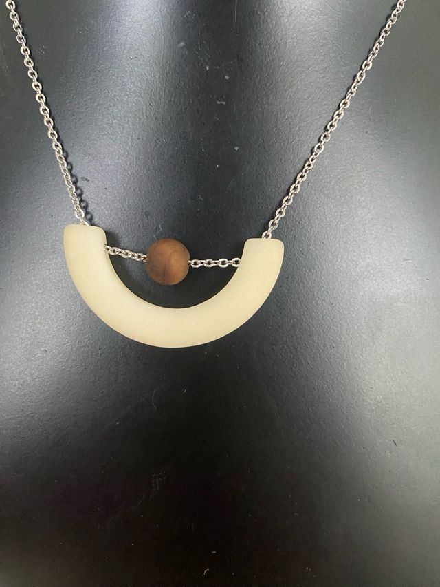 Collar y pendientes marfil vegetal 