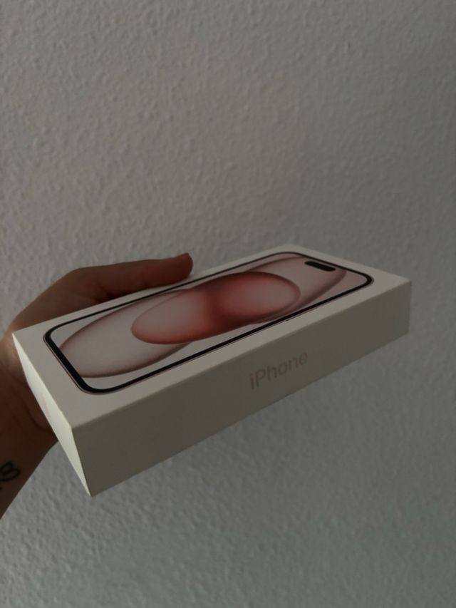 iPhone 15 Rosa