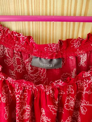 Blusa Yessica Roja Estampada Talla 46