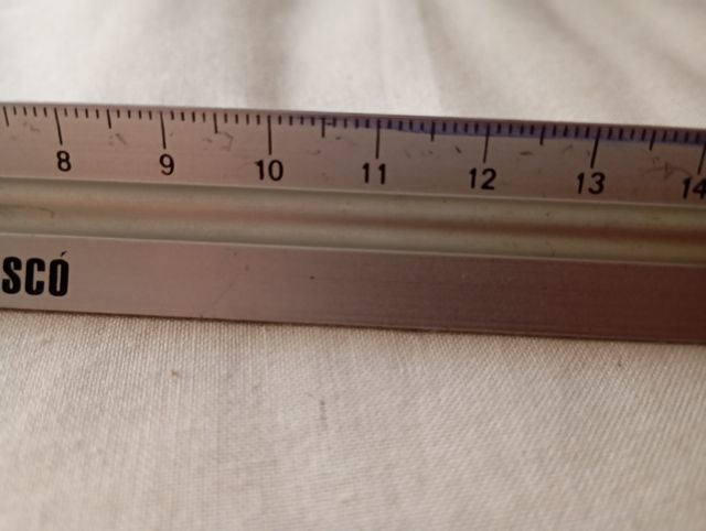 Regla triangular CN Ascó