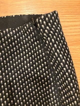 Falda de punto OPUS negra/blanca Talla L