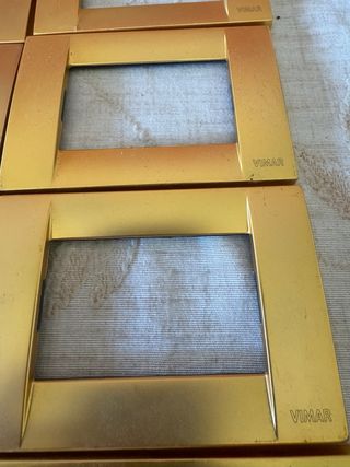 Placche per luci oro metallo