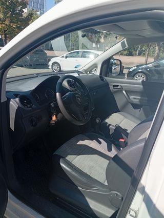 Volkswagen Caddy 2014