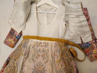 Traje Fallera rosa Talla 2-4 años