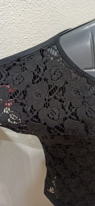 Blusa Mango encaje calado talla M