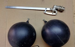 Galleggiante 5 coppiglie con sfere da 150