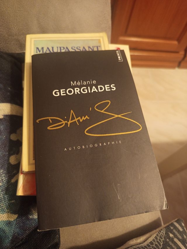 Diam's, Autobiographie (Points documents) (Engl...