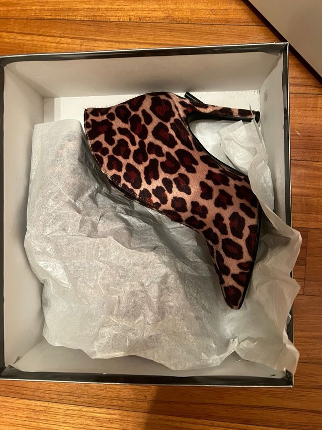 Scarpe con tacco Claire Milano leopardati Tg 35